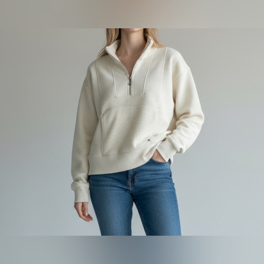 Airlight Knit Quarter-Zip Women's Pull Over- Medium